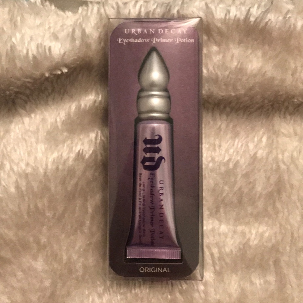 Urban Decay Eyeshadow Primer Potion